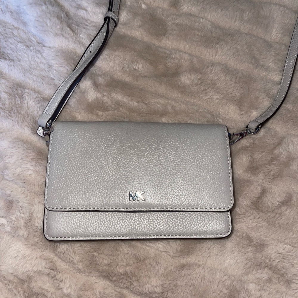 Michael Kors Small Wallet Bag